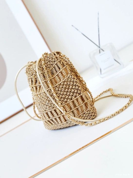 First Bag Ru BACKPACK -20-19-6cm 22 CHANEL 0820